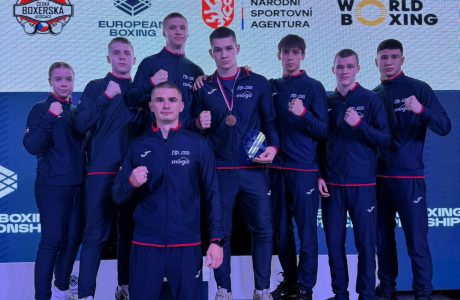 Latvijas Boksa savienība ved Latvijas izlases bokserus uz Eiropas U19 čempionātu jauniešiem